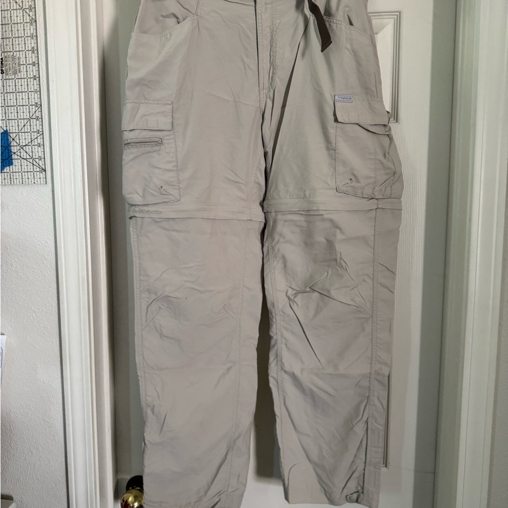 Columbia Women's Stone Gray/khaki zip off packable Pants